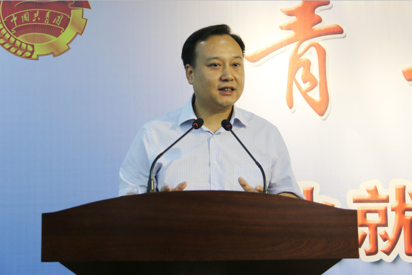 “青年之聲?河南”創(chuàng)業(yè)就業(yè)志愿服務聯(lián)盟成立儀式在新開普順利舉行(圖5)